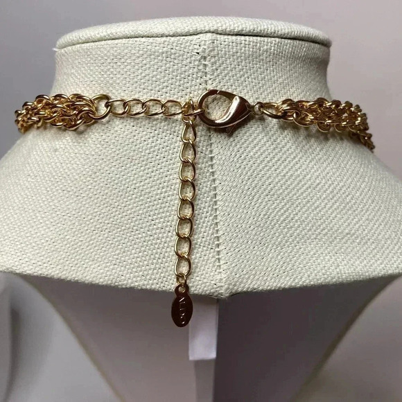 💚 ALDO Orange/melon Coloured Statement Necklace - Picture 4 of 4